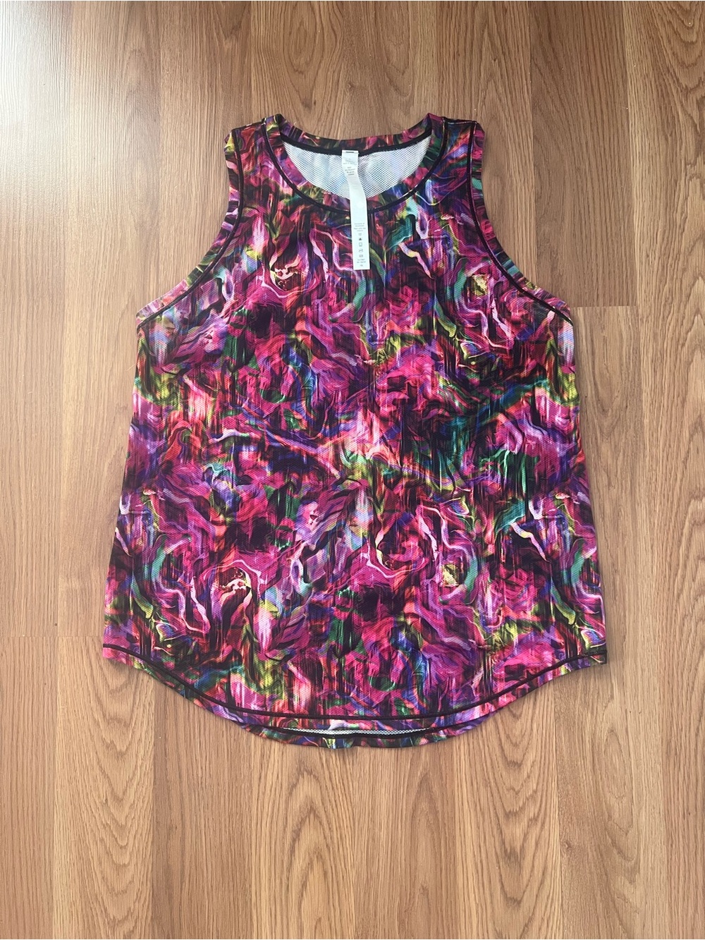 Lululemon Tank - Picture 1 of 3